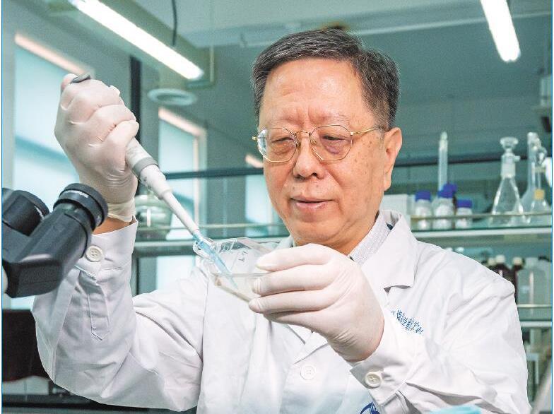 【大众日报】赤潮“消防员”驯服海洋“红色幽灵”